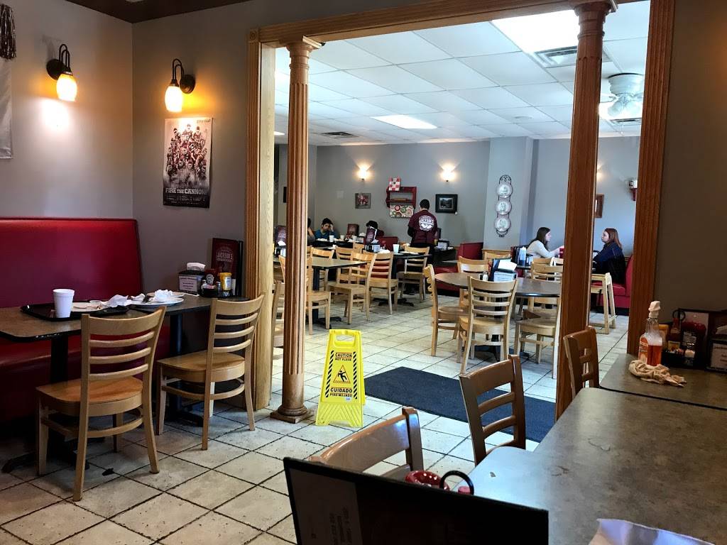 Jacksons Restaurant | restaurant | 203 S 3rd St, Richmond, KY 40475, USA | 8596232090 OR +1 859-623-2090