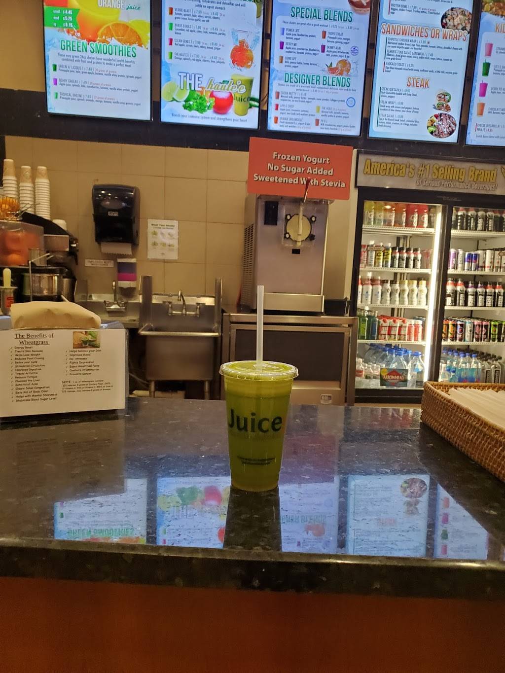 Juice Bar at LVAC | restaurant | 1725 N Rainbow Blvd, Las Vegas, NV 89108, USA | 7028355822 OR +1 702-835-5822