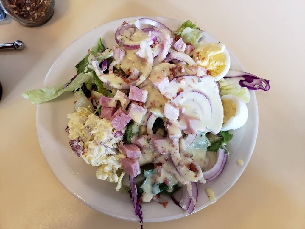 Hometown Pizza | restaurant | 109 E A St, Rainier, OR 97048, USA | 5035563700 OR +1 503-556-3700