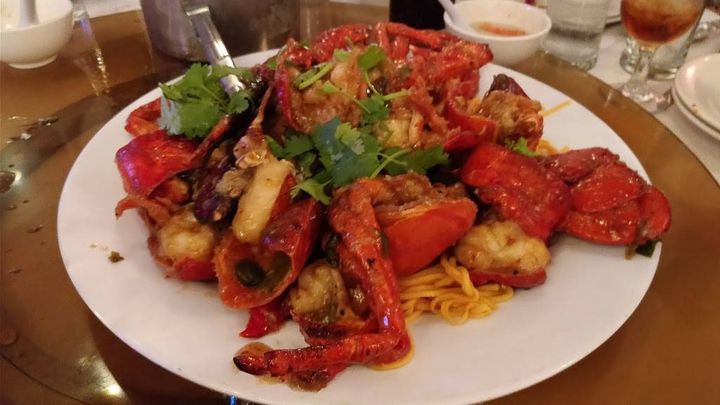 Paracel Restaurant & Catering | restaurant | 15583-89 Brookhurst St, Westminster, CA 92683, USA | 7147753077 OR +1 714-775-3077