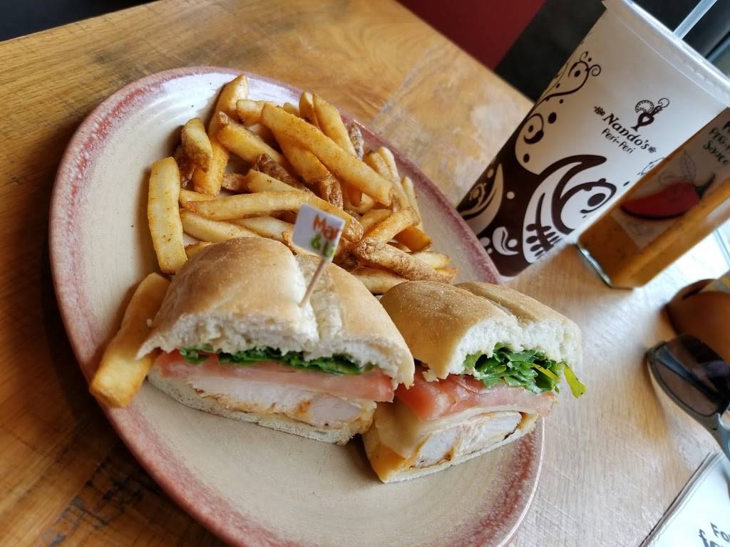 Nandos | restaurant | 2987 District Ave, Fairfax, VA 22031, USA | 5716207731 OR +1 571-620-7731