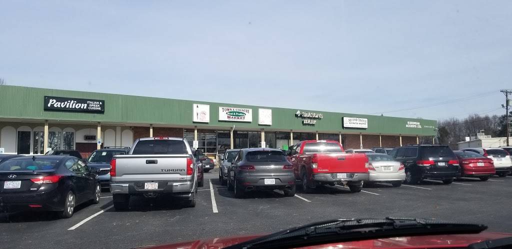 Pavilion Restaurant | restaurant | 2010 W Vandalia Rd, Greensboro, NC 27407, USA | 3368521272 OR +1 336-852-1272