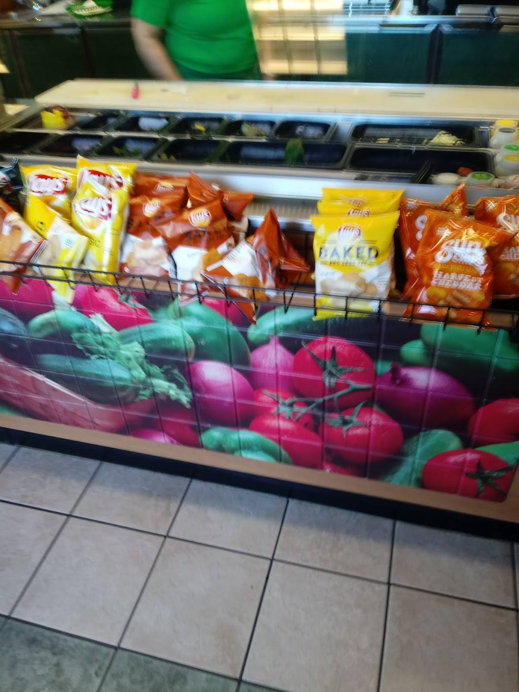 Subway | restaurant | 6200 Mack Rd C, Sacramento, CA 95823, USA | 9164241656 OR +1 916-424-1656