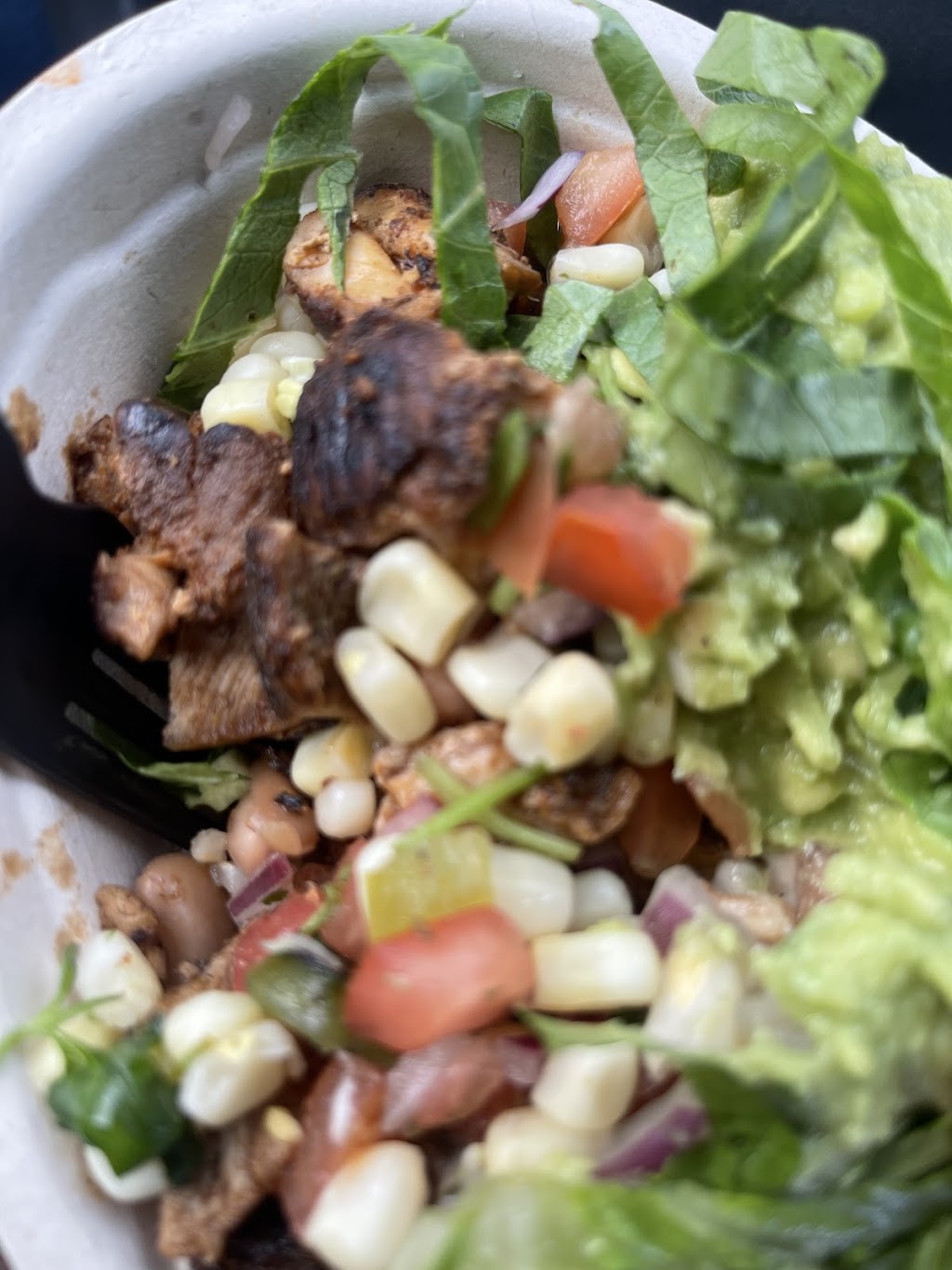Chipotle Mexican Grill | restaurant | 273 Lakeshore Pkwy, Homewood, AL 35209, USA | 2052031062 OR +1 205-203-1062