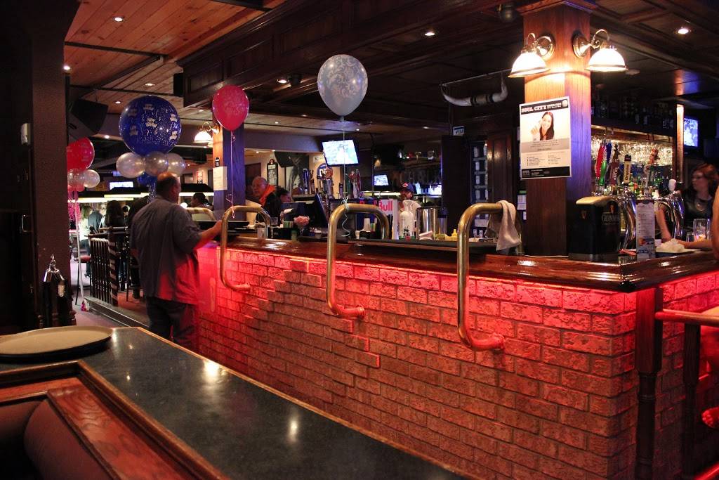 Chalkers Pub Billiards Bistro | restaurant | 247 Marlee Ave, North York, ON M6B 1N3, Canada | 4167892531 OR +1 416-789-2531