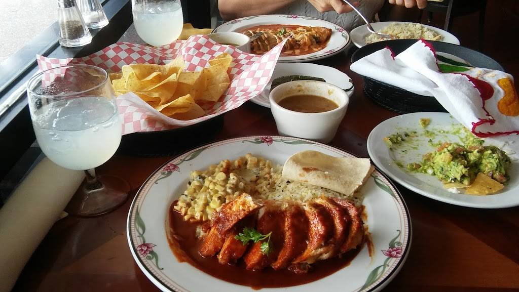 Sazon Mexican Home Cooking | restaurant | 3035 S Shiloh Rd #200, Garland, TX 75041, USA | 2145632237 OR +1 214-563-2237