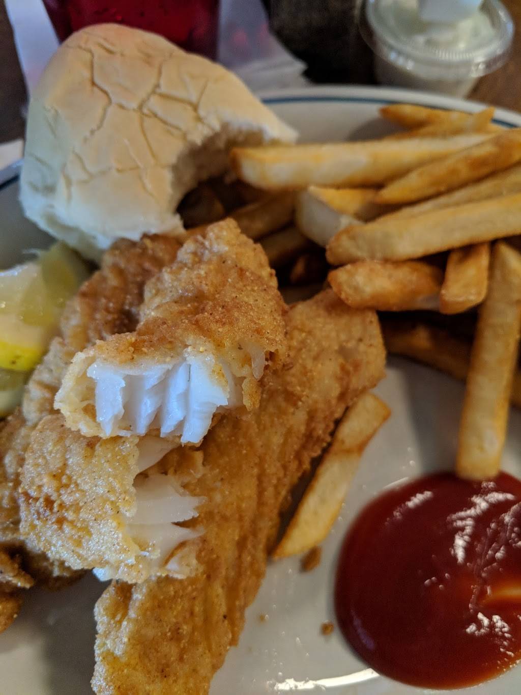 Washington Street Irish Pub | restaurant | 112 Washington Ave, Bay City, MI 48708, USA | 9898958221 OR +1 989-895-8221