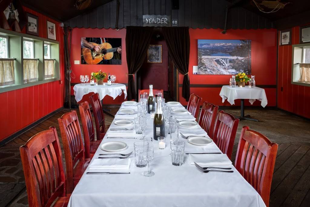 Cottonwood Restaurant & Bar | restaurant | 10142 Rue Hilltop, Truckee, CA 96161, USA | 5305875711 OR +1 530-587-5711