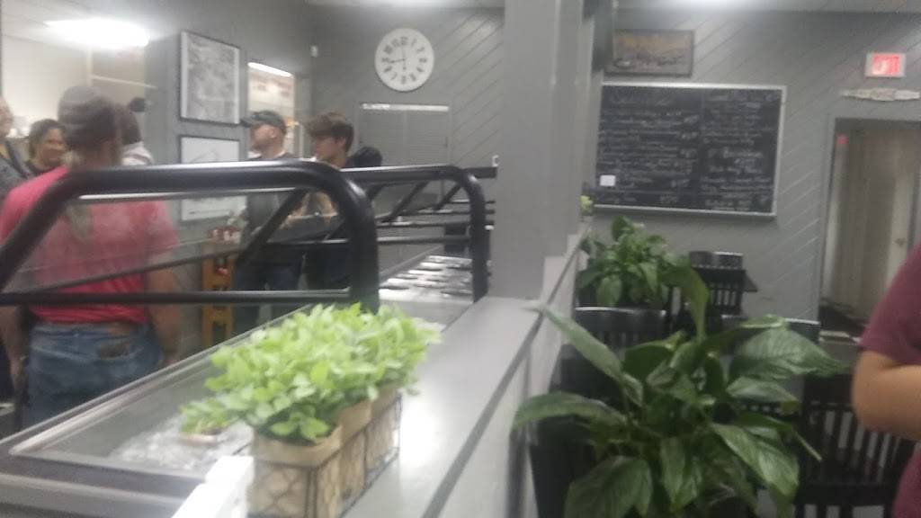 The Grand Cafe | restaurant | 423 E Grand Ave, Ponca City, OK 74601, USA | 5807622310 OR +1 580-762-2310