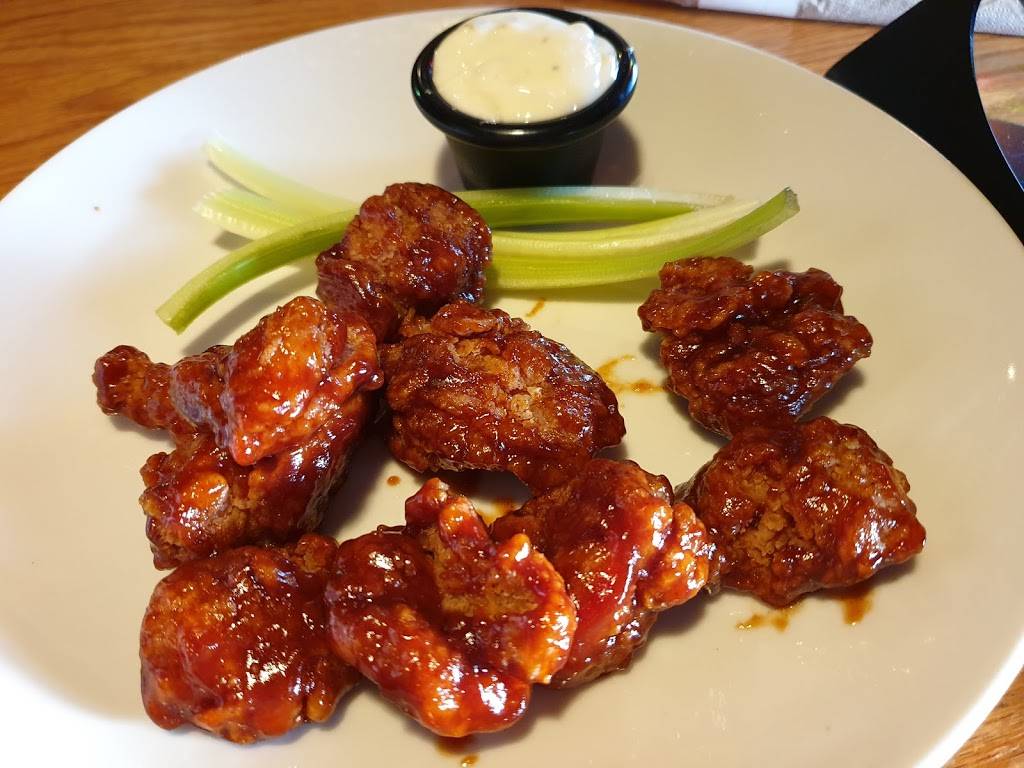Applebees Grill + Bar | restaurant | 1220 NW 185th Ave, Beaverton, OR 97006, USA | 5036908040 OR +1 503-690-8040