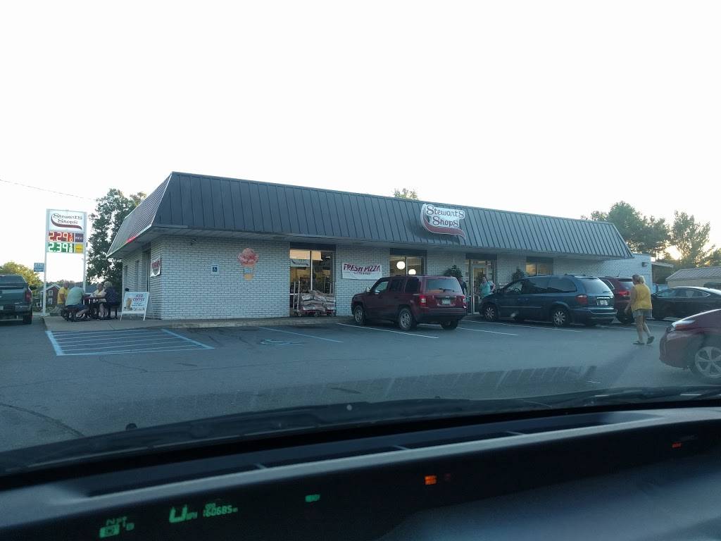 Stewarts Shops | cafe | 6151 NY-8, Chestertown, NY 12817, USA | 5184943208 OR +1 518-494-3208