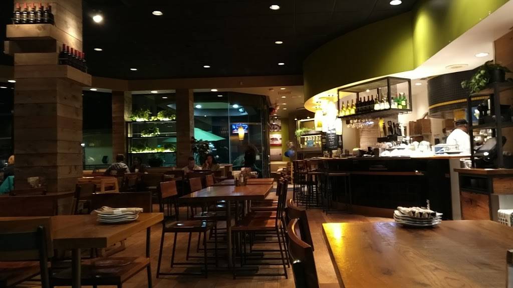 California Pizza Kitchen at Studio City | restaurant | 12265 Ventura Blvd, Studio City, CA 91604, USA | 8185056437 OR +1 818-505-6437