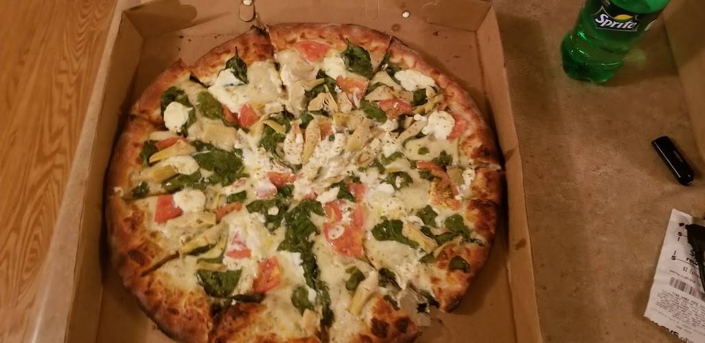 Little Venice Pizzeria | restaurant | 742 South Ave, Rochester, NY 14620, USA | 5854736710 OR +1 585-473-6710