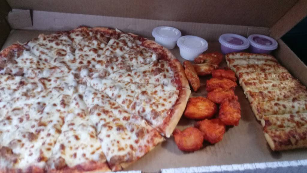 Caseys |  | 526 S Superior St, Ramsey, IL 62080, USA | 6184239328 OR +1 618-423-9328