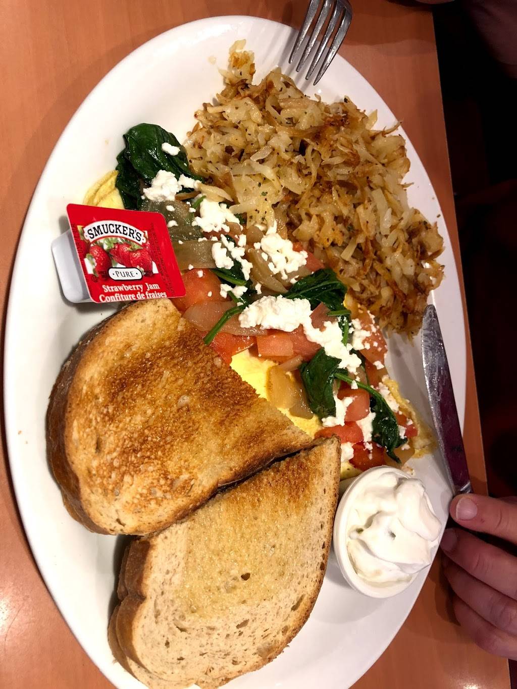 Jesses Deli | restaurant | 681 Dundas St, Woodstock, ON N4S 1E3, Canada | 5194214500 OR +1 519-421-4500