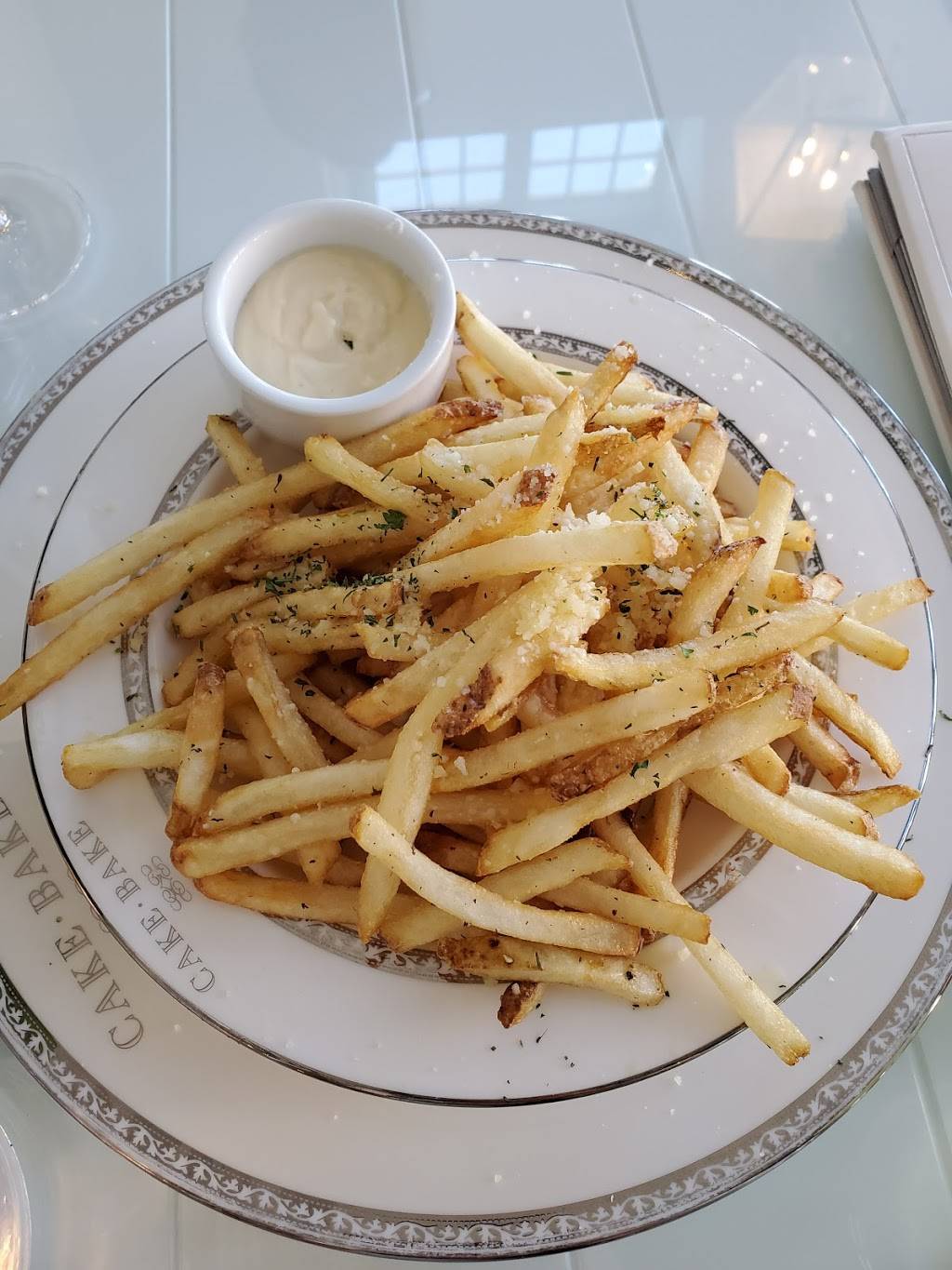 The Cake Bake Shop by Gwendolyn Rogers | restaurant | 799 Hanover Place, Carmel, IN 46032, USA | 3172572253 OR +1 317-257-2253