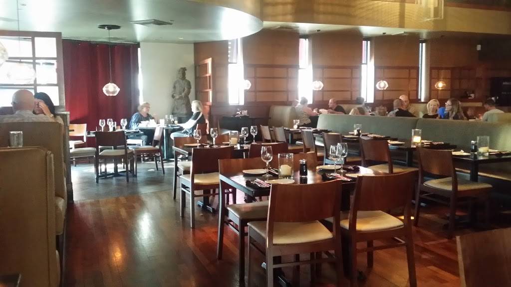 P.F. Changs | restaurant | 2500 N Mayfair Rd, Wauwatosa, WI 53226, USA | 4146071029 OR +1 414-607-1029