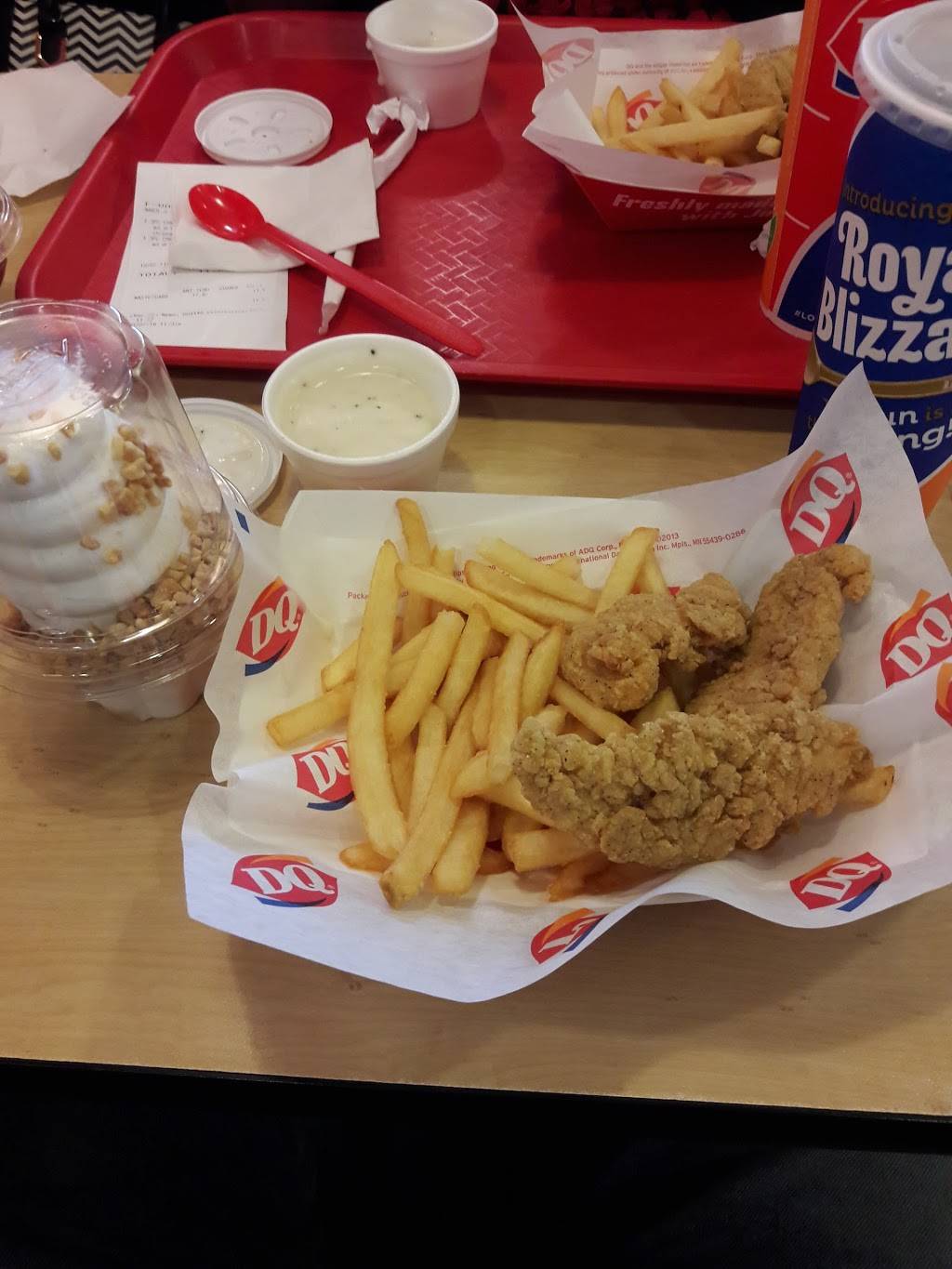 Dairy Queen Grill & Chill | restaurant | 900 N Airport Rd, West Memphis, AR 72301, USA | 8705592458 OR +1 870-559-2458