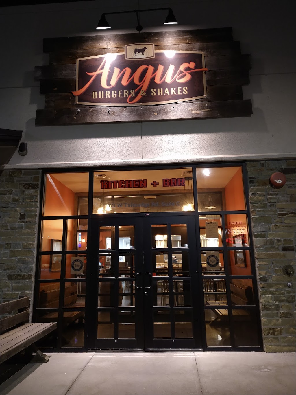 Angus Burgers & Shakes | restaurant | 421 Talmadge St, Kearney, NE 68845, USA | 3084556218 OR +1 308-455-6218
