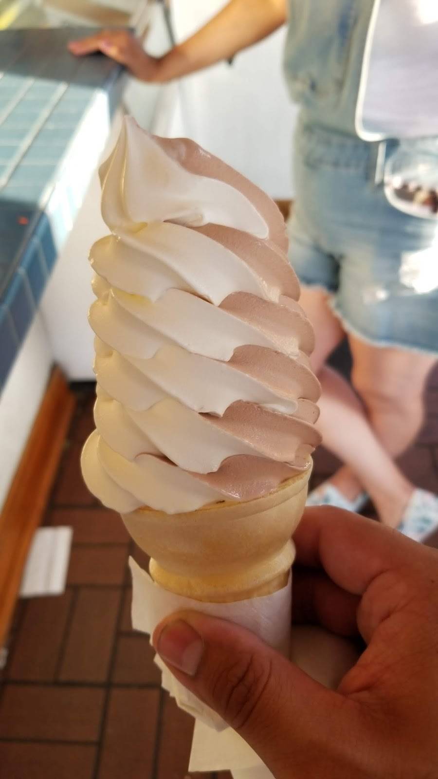 Polar Bear | restaurant | 7901 Cermak Rd, North Riverside, IL 60546, USA | 7084428048 OR +1 708-442-8048