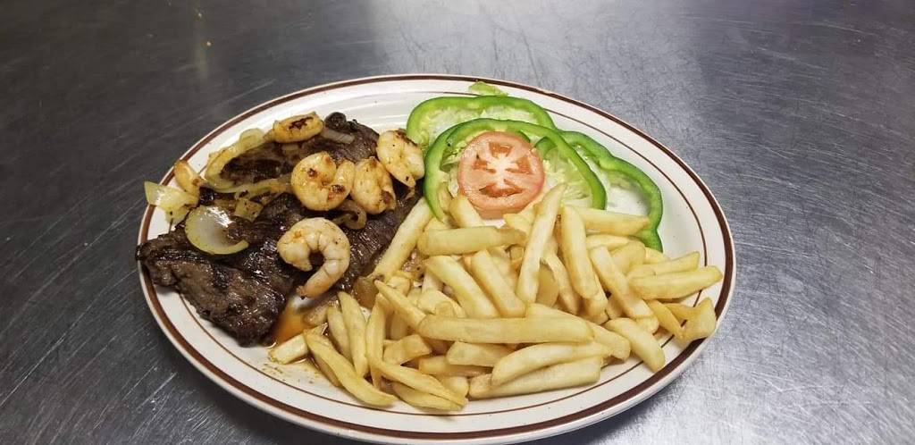 Taqueria La Pinata | restaurant | 6121 N Clinton St, Fort Wayne, IN 46825, USA | 2604838213 OR +1 260-483-8213