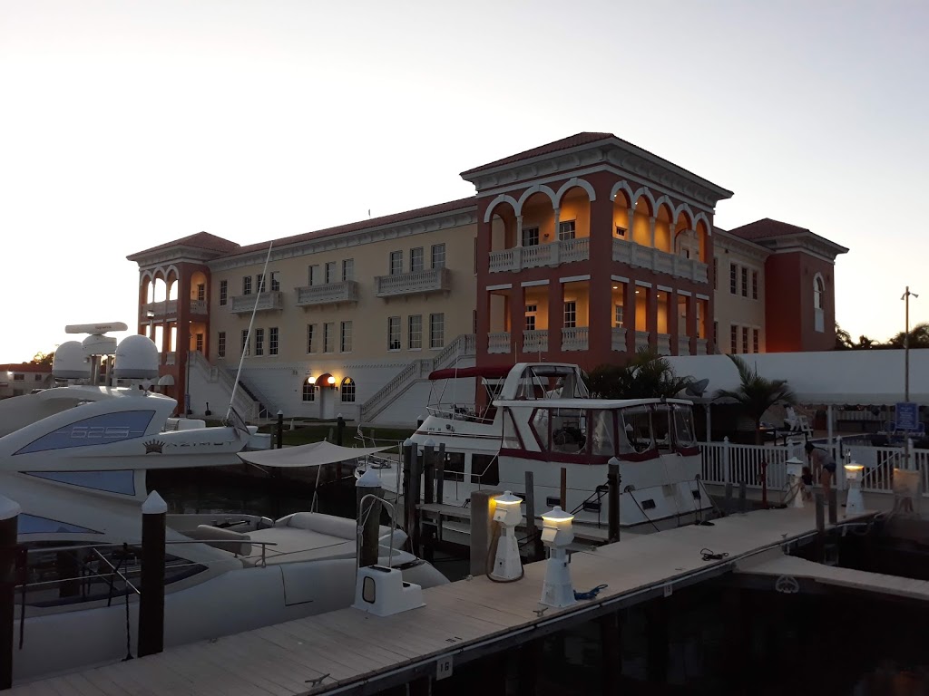 The Club at Treasure Island | restaurant | 400 Treasure Island Causeway, Treasure Island, FL 33706, USA | 7273674511 OR +1 727-367-4511