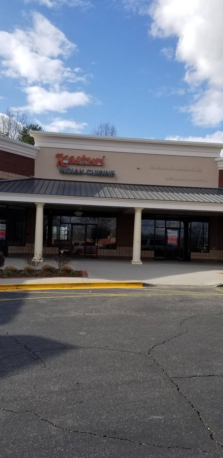 Kasturi Indian Cuisine | restaurant | 612 Hanes Mall Blvd, Winston-Salem, NC 27103, USA | 3363313191 OR +1 336-331-3191