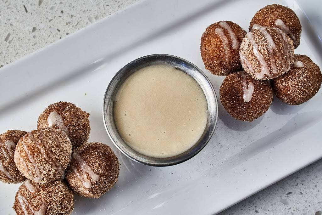 The Draft Sports Grill | restaurant | 542 W Baseline Rd, Mesa, AZ 85210, USA | 4805888988 OR +1 480-588-8988