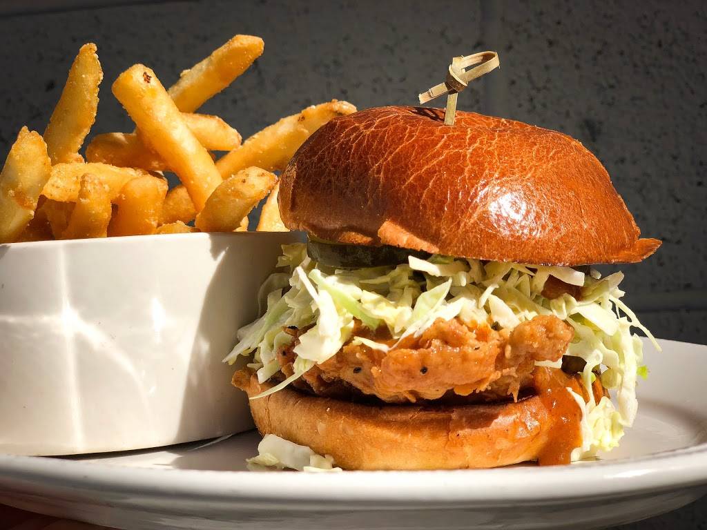 Dringk Eatery + Bar | restaurant | 71800 CA-111, Rancho Mirage, CA 92270, USA | 7608880111 OR +1 760-888-0111