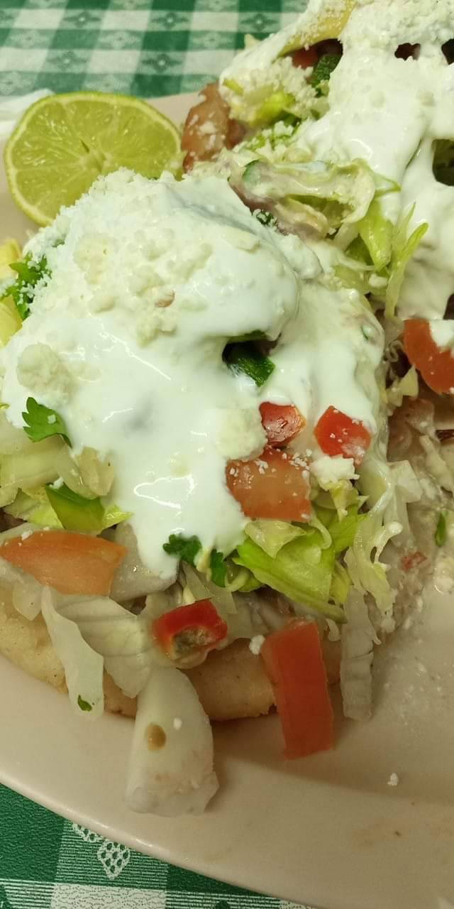 Amigas Fast Food | restaurant | 7048 Military Pkwy, Dallas, TX 75227, USA | 2143818809 OR +1 214-381-8809