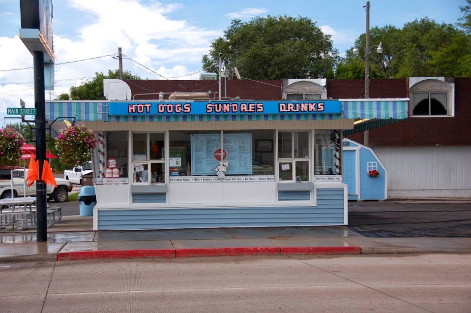 The Hot Spot | restaurant | 115 W Main St, Salina, UT 84654, USA | 4355293681 OR +1 435-529-3681