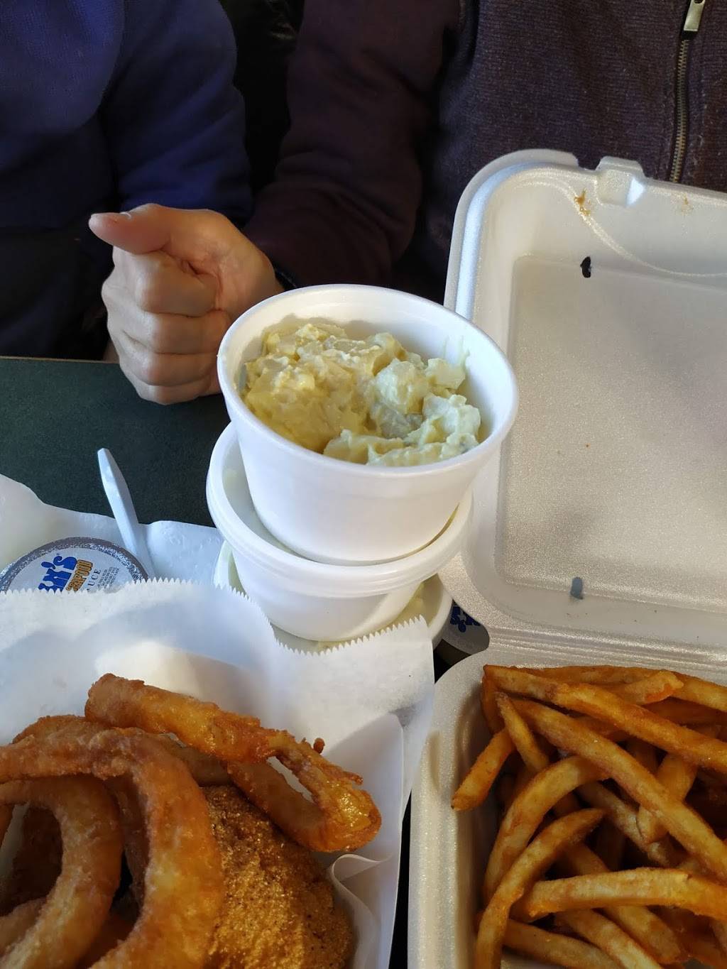 Yasins Homestyle Seafood | restaurant | 1080 Ralph David Abernathy Blvd, Atlanta, GA 30310, USA | 4047534363 OR +1 404-753-4363