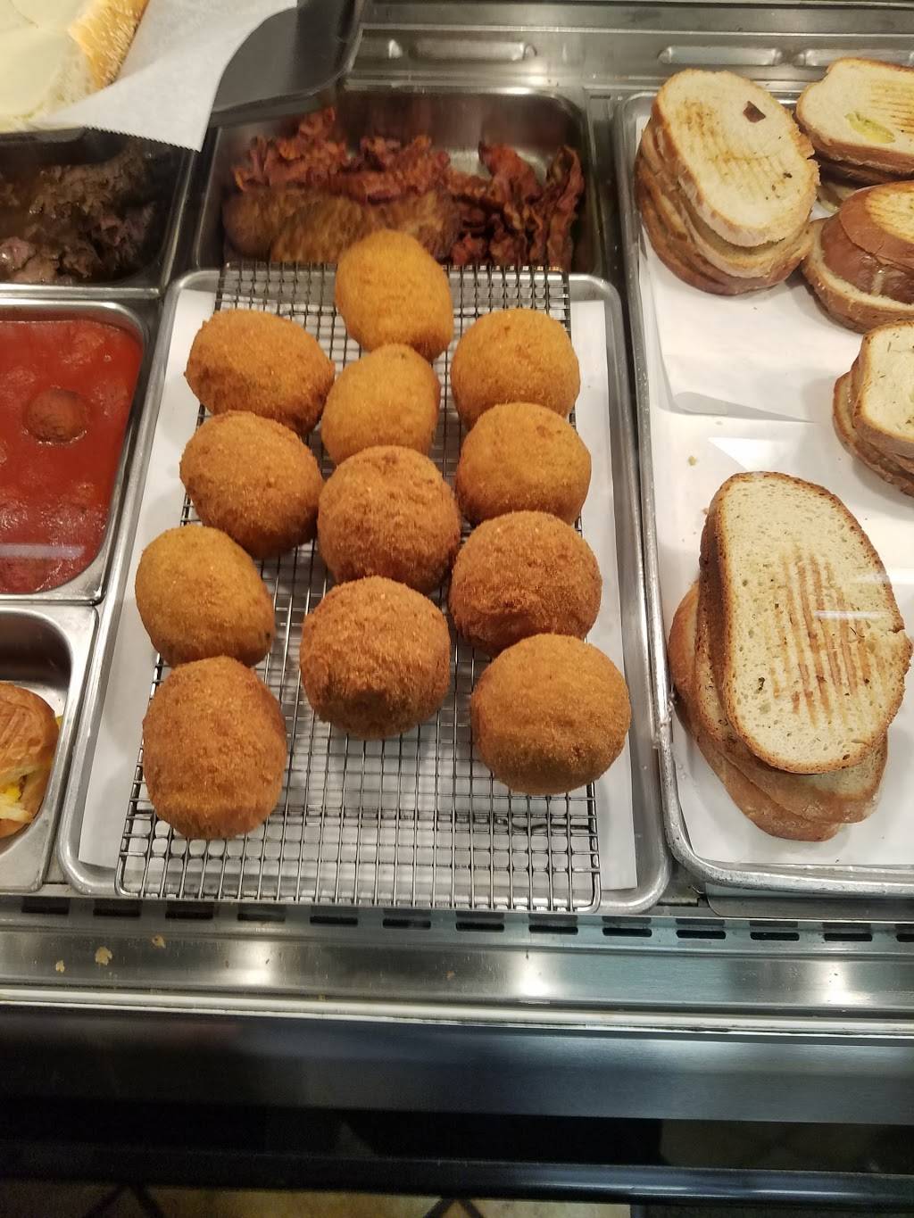 Cafe LAppetito | restaurant | 30 E Huron St, Chicago, IL 60611, USA | 3127879881 OR +1 312-787-9881