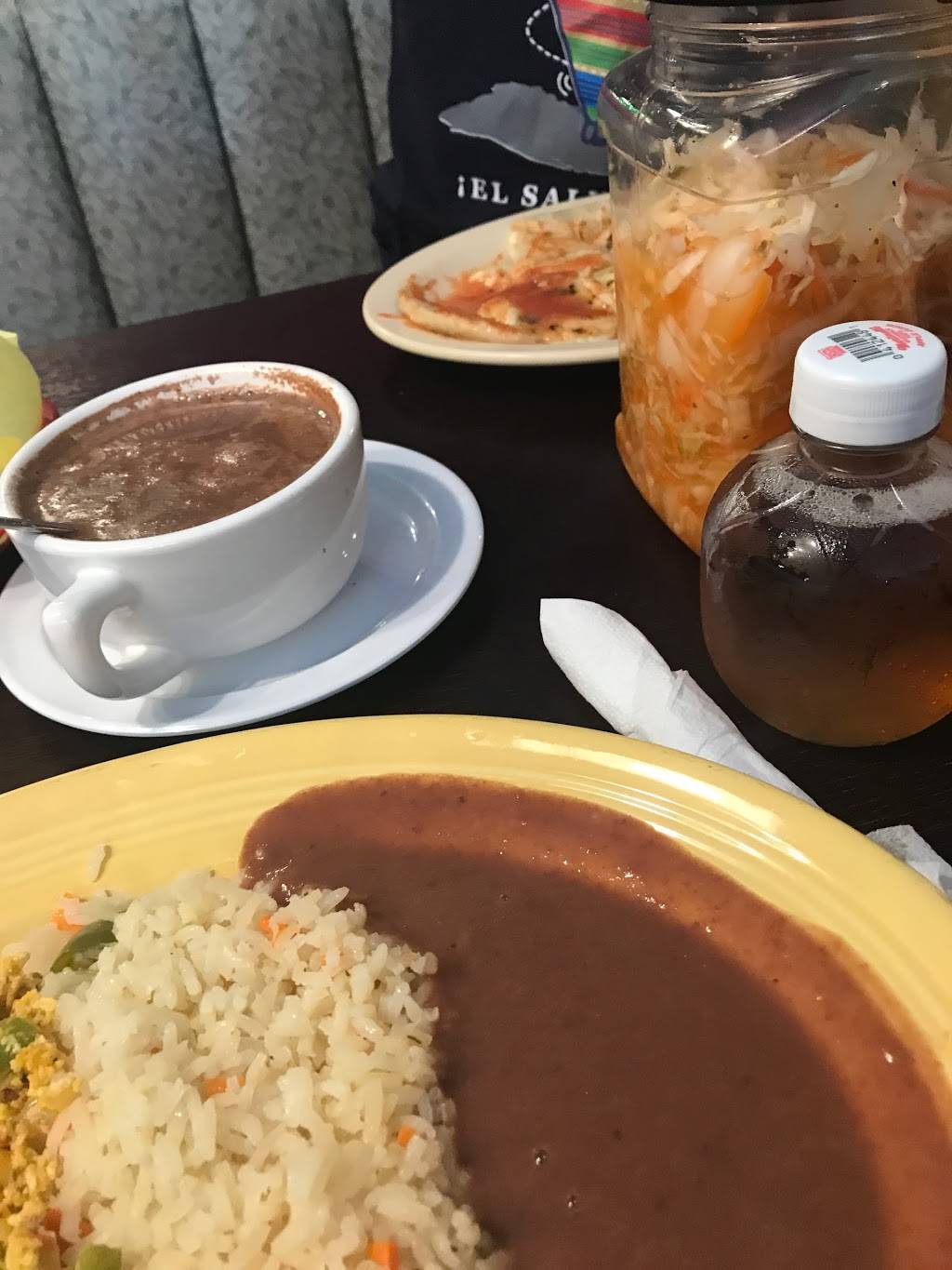 Mi Lindo Cuscatlan Restaurant y Pupuseria | restaurant | 12139 Garfield Ave, South Gate, CA 90280, USA | 5626348601 OR +1 562-634-8601