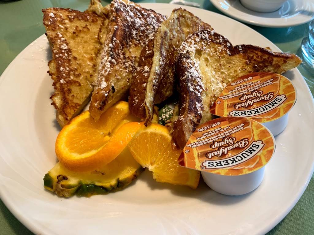 Hofers Bakery and Cafe | bakery | 8758 N Main St, Helen, GA 30545, USA | 7068788200 OR +1 706-878-8200