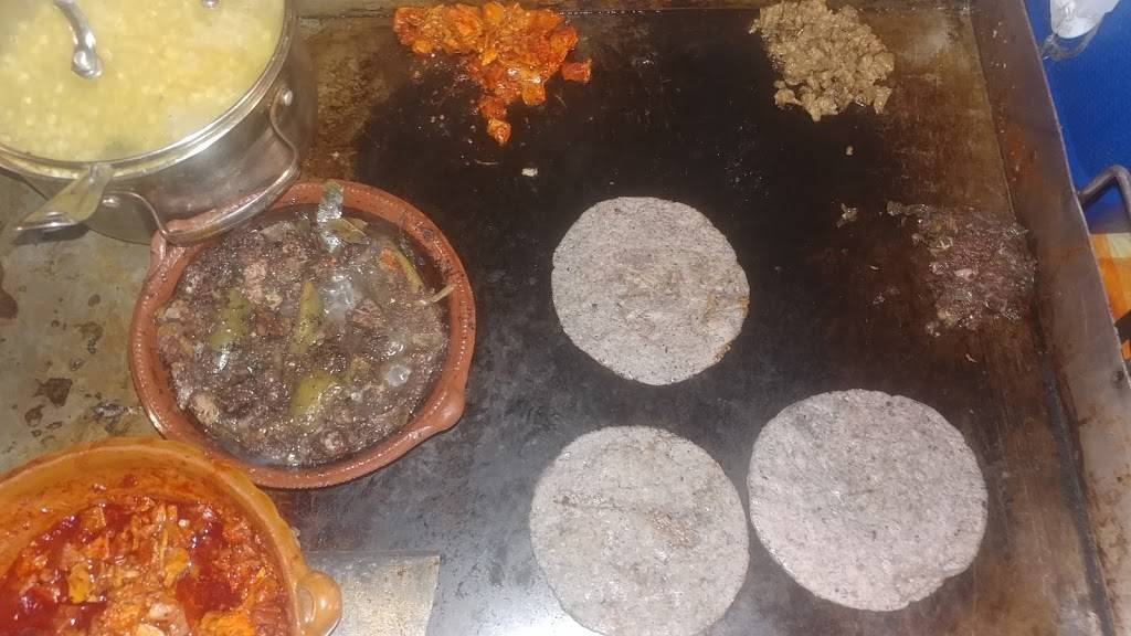 Tacos Quesadillas Estilo Puebla | restaurant | 2744 E 1st St, Los Angeles, CA 90033, USA | 3233381863 OR +1 323-338-1863