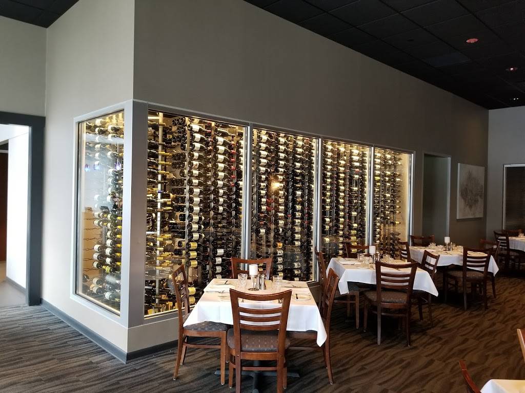 Off The Hook | restaurant | 908 Warrendale Village Dr, Warrendale, PA 15086, USA | 7247192877 OR +1 724-719-2877