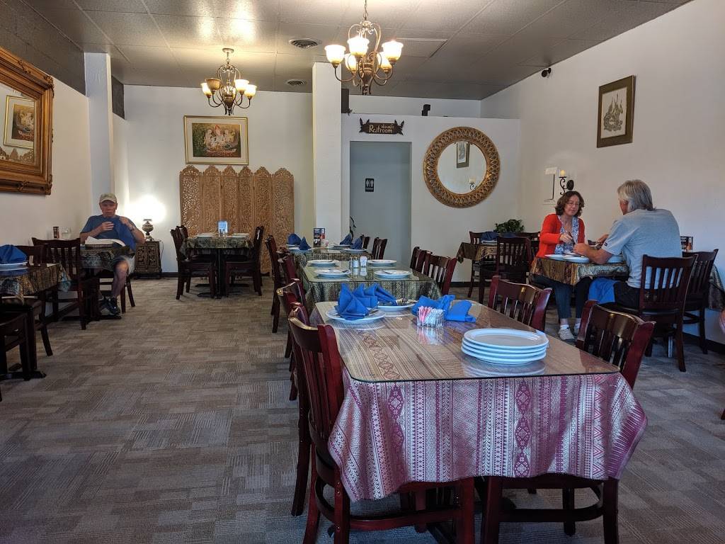 Janyas Thai Cuisine | restaurant | 630 N Market St, Redding, CA 96003, USA | 5302437682 OR +1 530-243-7682