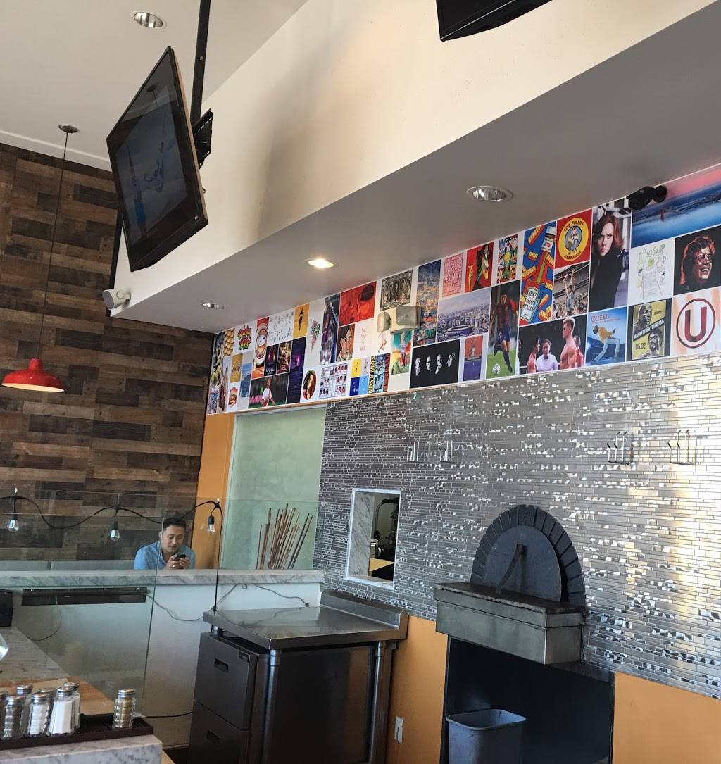 La Bodega Sangucheria | restaurant | 2306 E 4th St, Long Beach, CA 90814, USA | 5624398565 OR +1 562-439-8565