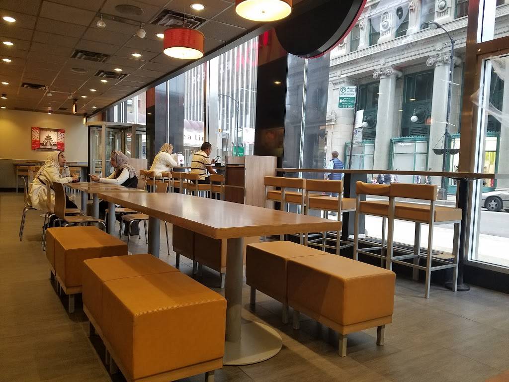 Panda Express | meal takeaway | 77 E Adams St, Chicago, IL 60604, USA | 3129861043 OR +1 312-986-1043