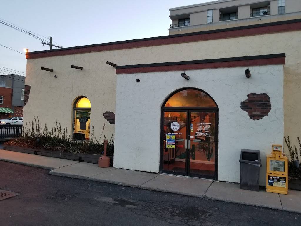 Wings Olé | restaurant | 1125 University Ave, Morgantown, WV 26505, USA | 3042964486 OR +1 304-296-4486