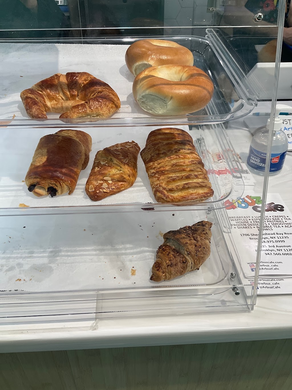 Arbuz Cafe | cafe | 7025 3rd Ave, Brooklyn, NY 11209, USA | 3475606002 OR +1 347-560-6002