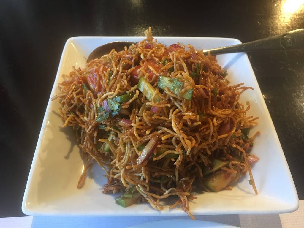 Inchins Bamboo Garden | restaurant | 16564 Cleveland St, Redmond, WA 98052, USA | 4252840670 OR +1 425-284-0670