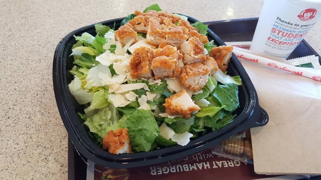 Wendys | restaurant | 40460 Murrieta Hot Springs Rd, Murrieta, CA 92563, USA | 9516773218 OR +1 951-677-3218