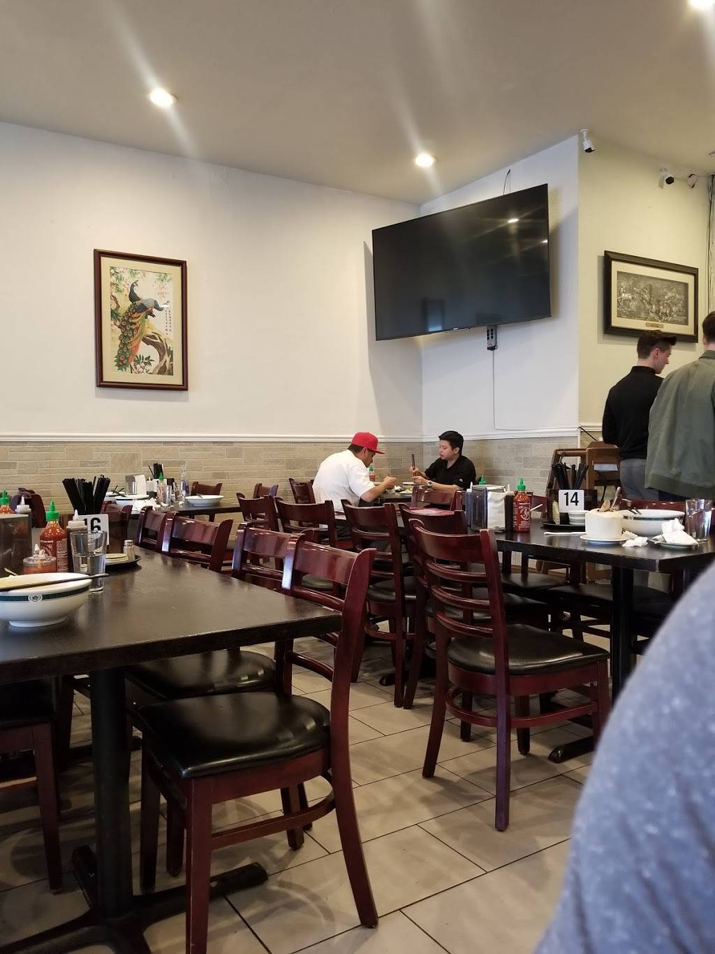 Pho To Chau | restaurant | 853 Villa St, Mountain View, CA 94041, USA | 6509618069 OR +1 650-961-8069