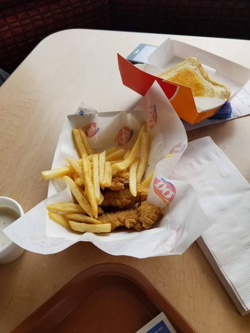 Dairy Queen Grill & Chill | restaurant | 4137 Taylor Blvd, Louisville, KY 40215, USA | 5023614590 OR +1 502-361-4590