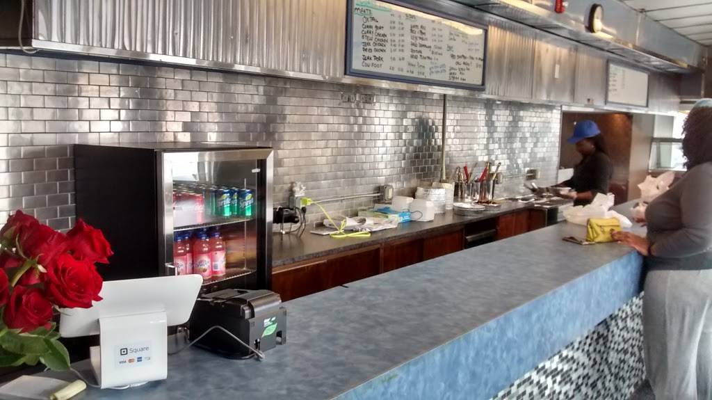 JUST JERK | restaurant | 551 Chancellor Ave, Irvington, NJ 07111, USA | 9733742074 OR +1 973-374-2074