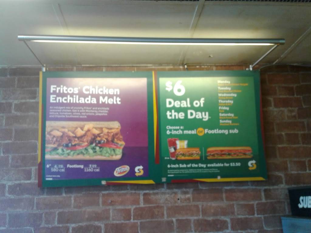 Subway | restaurant | 3988 Mayfield Rd, Cleveland, OH 44121, USA | 2163812424 OR +1 216-381-2424