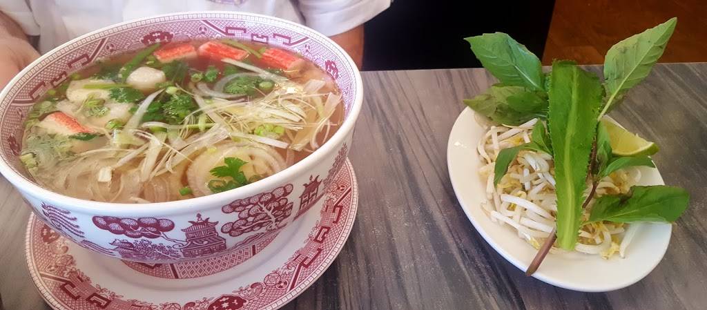 Pho Le | restaurant | 12625 Frederick St k6, Moreno Valley, CA 92553, USA | 9514720430 OR +1 951-472-0430