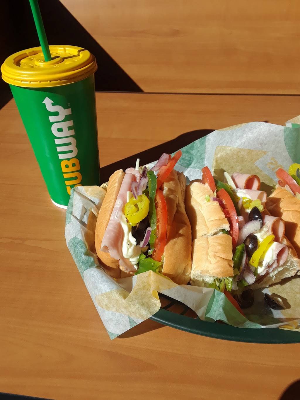 Subway | restaurant | 58 Ossipee Trail E, Standish, ME 04084, USA | 2075500012 OR +1 207-550-0012